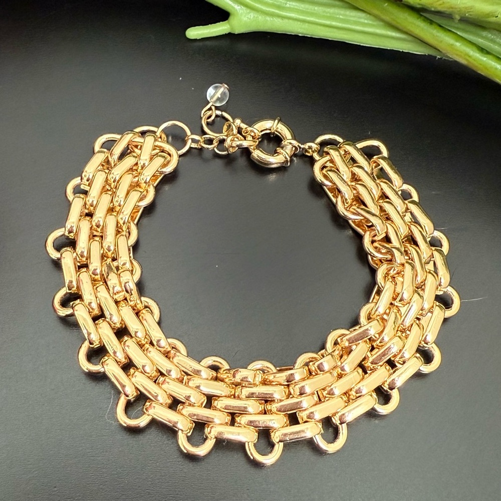 HOUSE of HARLOW 1960 Gold Chunky Chain Link Bracelet 34g.